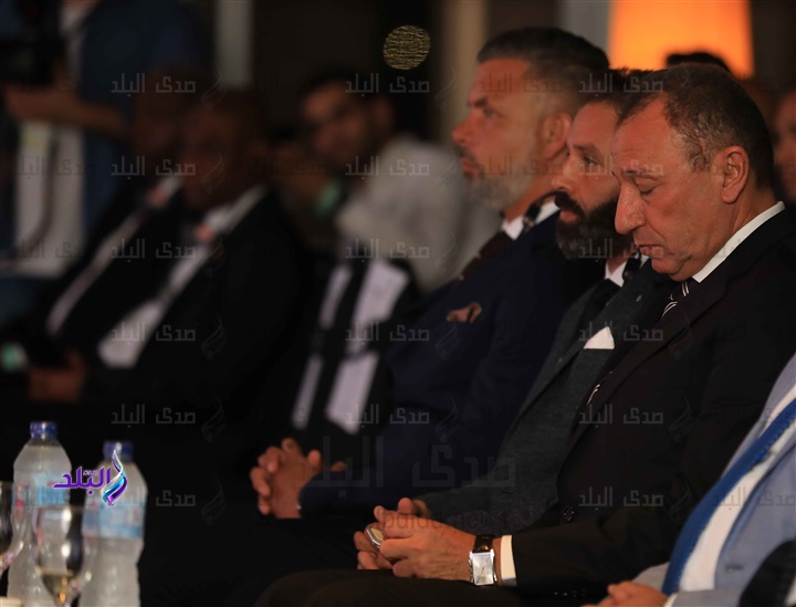 وزير الشباب والخطيب وزير الشباب والخطيب