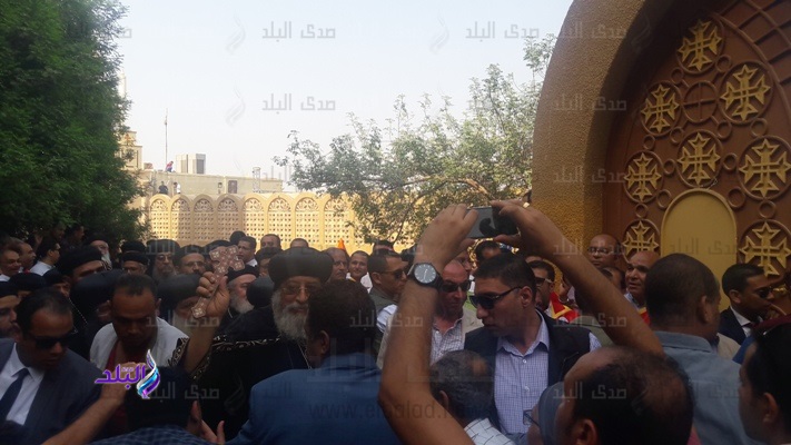 البابا تواضروس يصل دير درنكة البابا تواضروس يصل دير درنكة