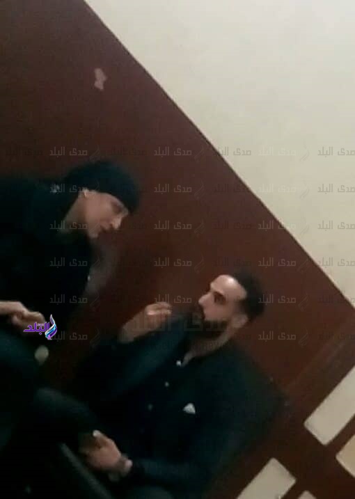 الزوجة أثناء حديثها فى النيابة الزوجة أثناء حديثها فى النيابة