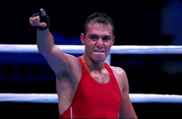 حسام بكر نجم الملاكمة 