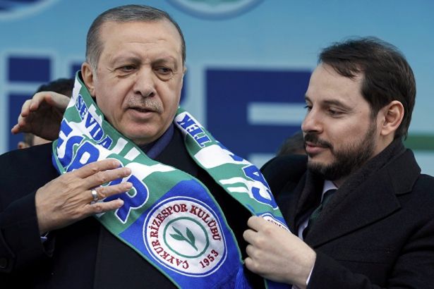 وزير المالية التركي صهر أردوغان وزير المالية التركي صهر أردوغان