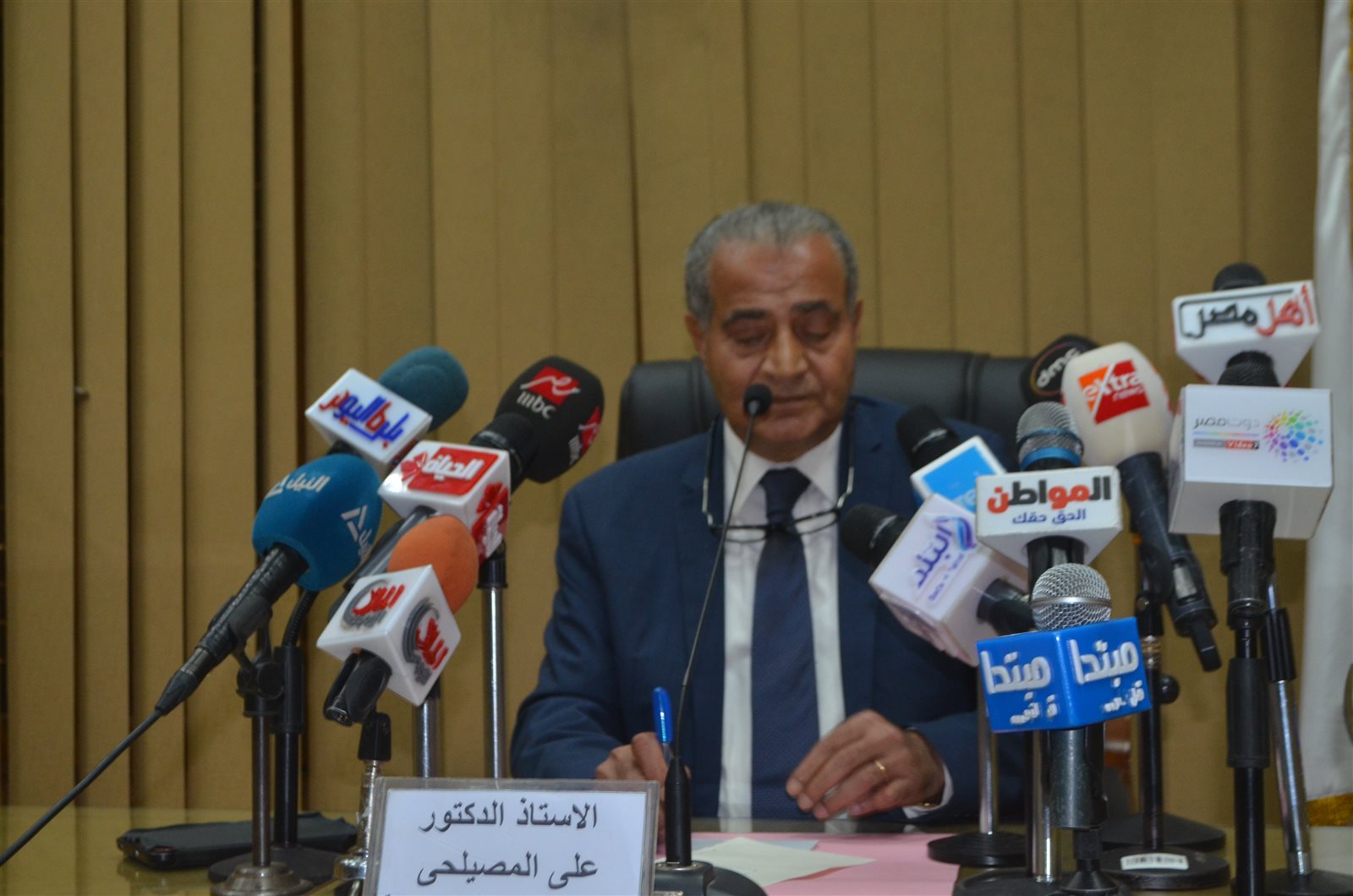 علي المصيلحي وزير التموين والتجارة الداخلية
