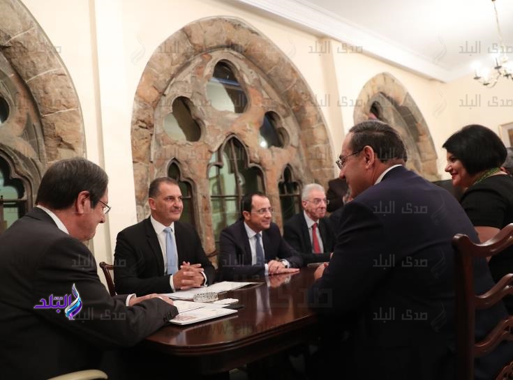 لقاء رئيس قبرص ووزير البترول لقاء رئيس قبرص ووزير البترول