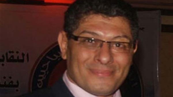 باسم حلقة نقيب السياحيين