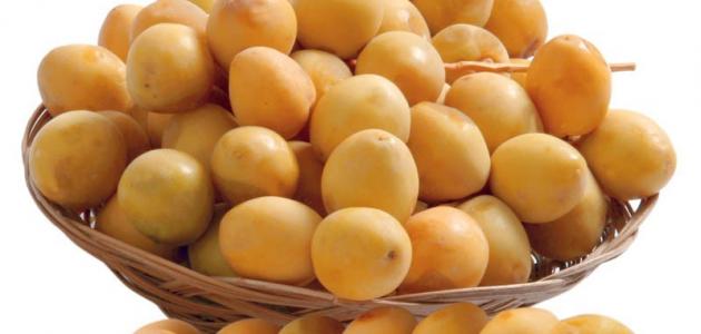 البلح الاصفر