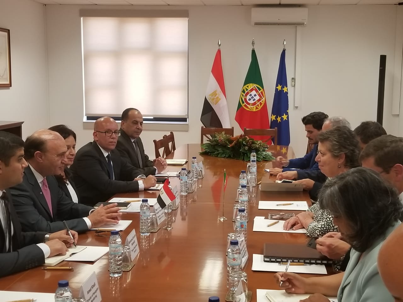 مميش يلتقي وزيرة البحار البرتغالية مميش يلتقي وزيرة البحار البرتغالية