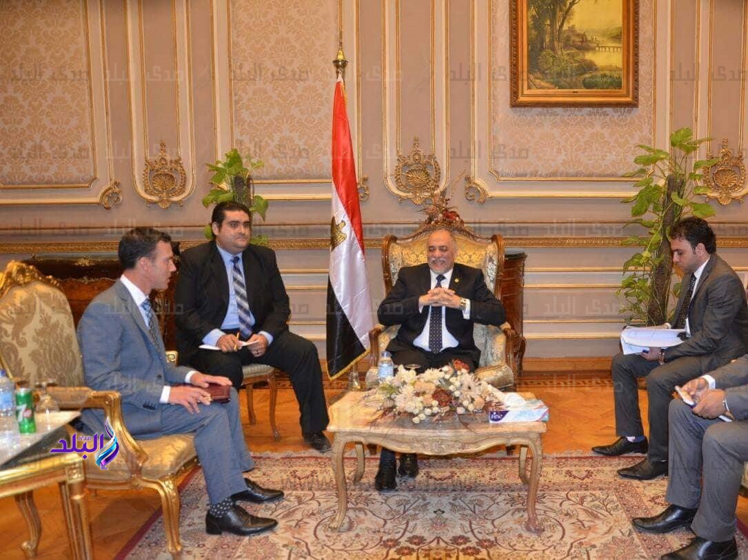 القصبى يستقبل وفد من السفارة الأمريكية في مقر مجلس النواب