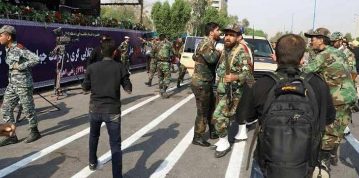 هجوم على عرض عسكري في الاحواز هجوم على عرض عسكري في الاحواز