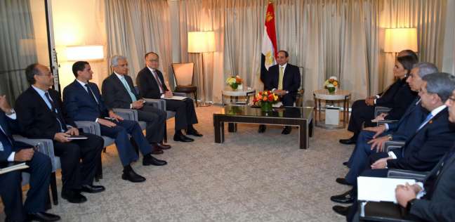 السيسي يبحث مع البنك الدولي التعاون في مجالات الصحة والتعليم