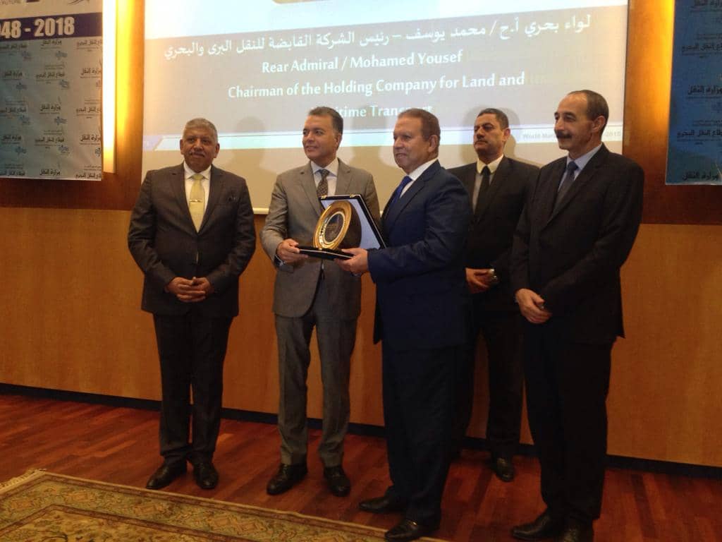 خلال التكريم