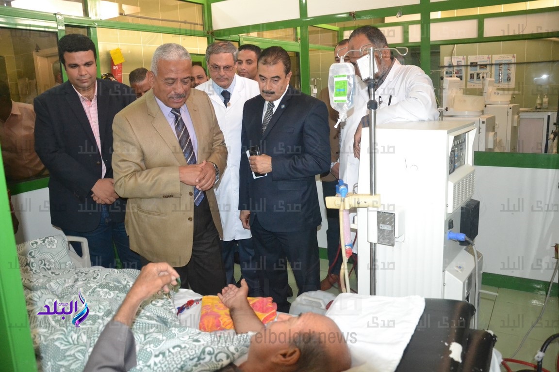 محافظ السويس يشدد علي توفير الأدوية وتقديم خدمات متميزة بالم