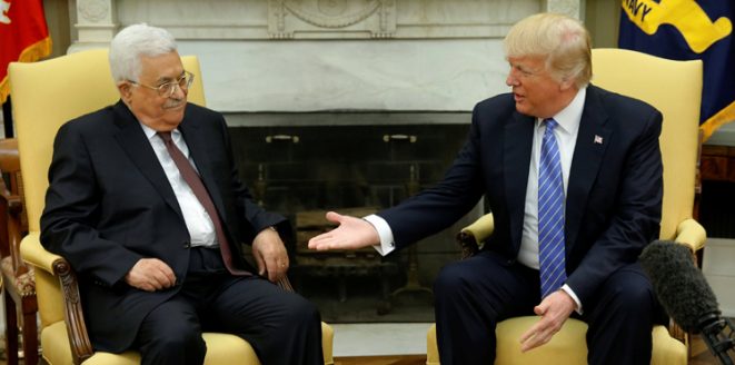 الرئيس محمود عباس والرئيس دونالد ترامب الرئيس محمود عباس والرئيس دونالد ترامب