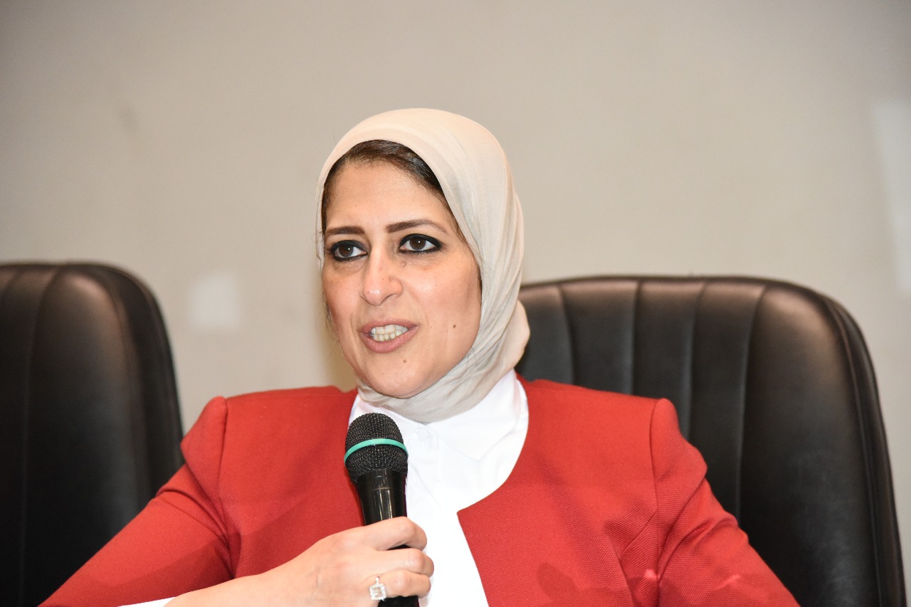 وزيرة الصحة