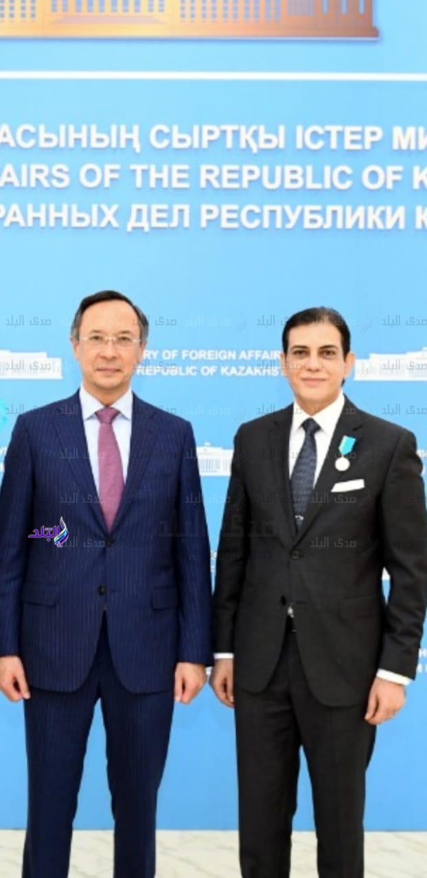 وزير خارجية كازاخستان يكرم السفير المصري