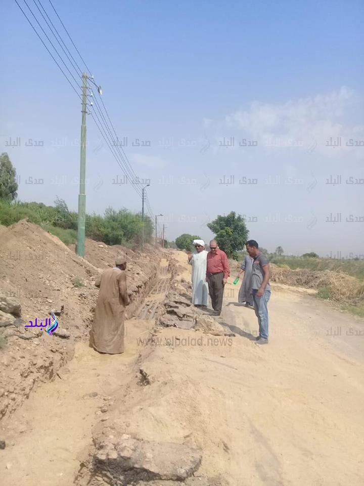 خطوط الكهرباء خطوط الكهرباء