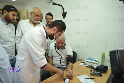 محافظ مطروح يجري تحاليل فيروس سي بواحة سيوة محافظ مطروح يجري تحاليل فيروس سي بواحة سيوة