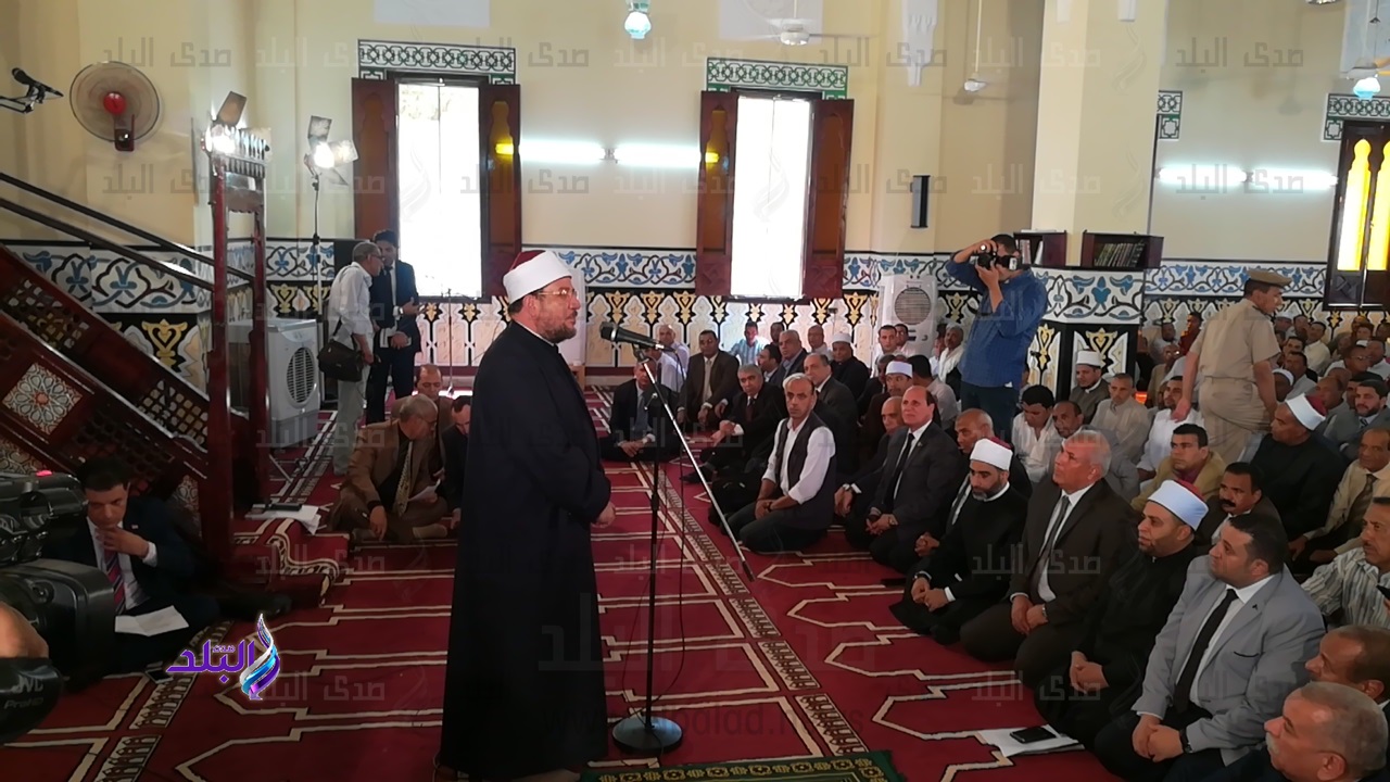وزير الاوقاف يدعو الى الاستثمار بالوادى الجديد