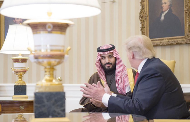 لقاء سابق بين ولي العهد وترامب