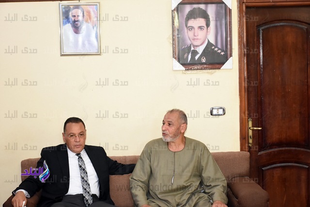 الدكتور ووالد الشهيد