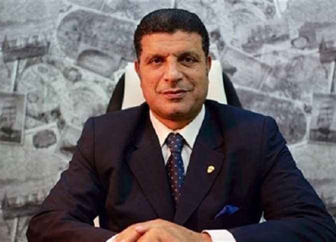 الدكتور مختار غباشي