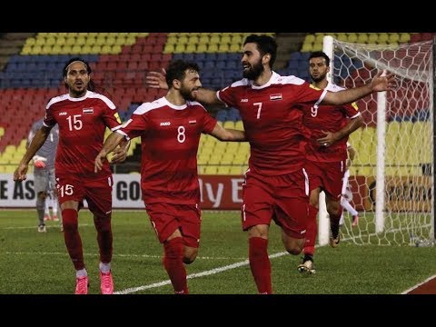 عمر خريبين لاعب منتخب سوريا الأول لكرة القدم عمر خريبين لاعب منتخب سوريا الأول لكرة القدم