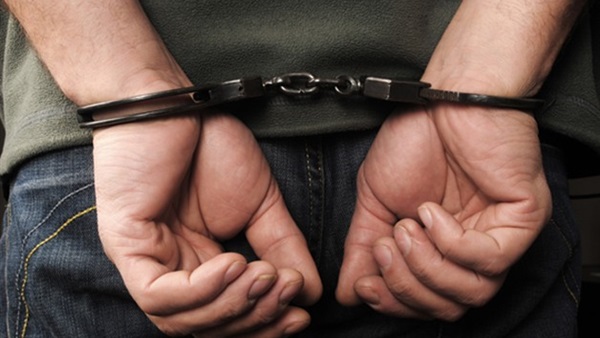 ضبط عاطل سرق شقة بـ 15 مايو ضبط عاطل سرق شقة بـ 15 مايو