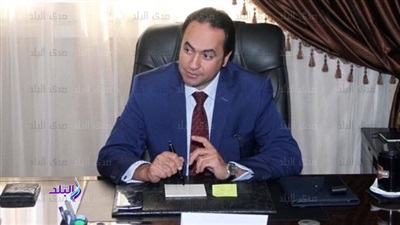 الدكتور محمد عمر الدكتور محمد عمر