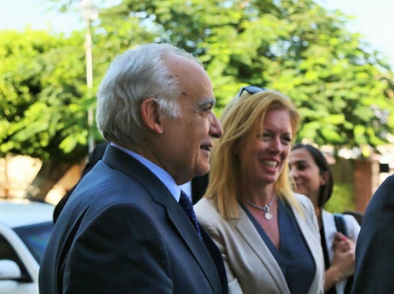 سلامة ونائبته 