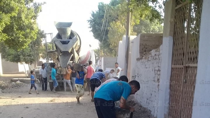 شباب قرية قلما بالقليوبية يطلقون مبادرة لتجميل قريتهم 