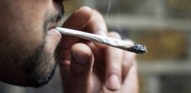 تعاطي مخدرات