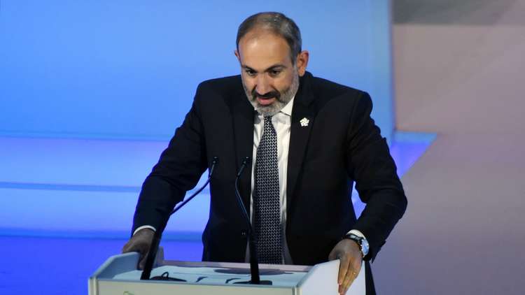 رئيس وزراء أرمينيا المُستقيل 