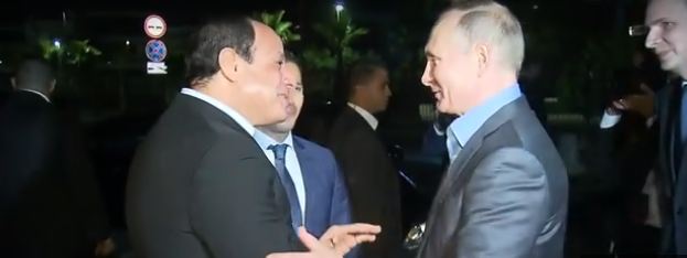 بوتين والسيسي في جولة على كورنيش سوتشي