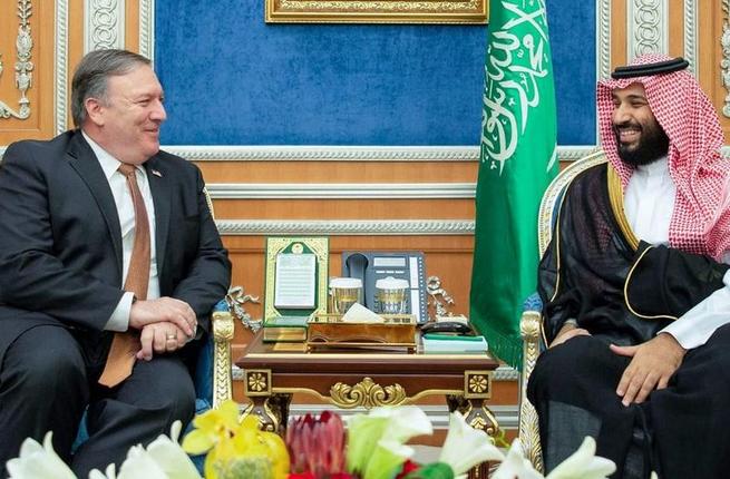 ولي العهد السعودي ووزير الخارجية الأمريكي ولي العهد السعودي ووزير الخارجية الأمريكي