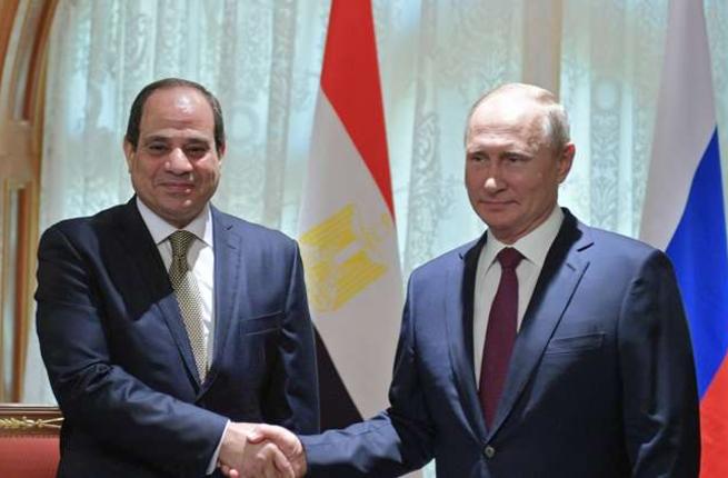 الرئيسان عبد الفتاح السيسي وفلاديمير بوتين