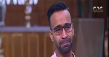 بكاء محمود الليثى على الهواء 