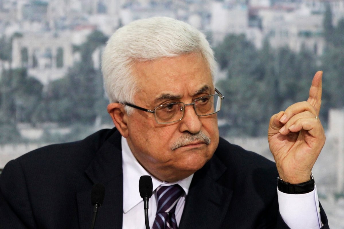 الرئيس الفلسطيني محمود عباس الرئيس الفلسطيني محمود عباس