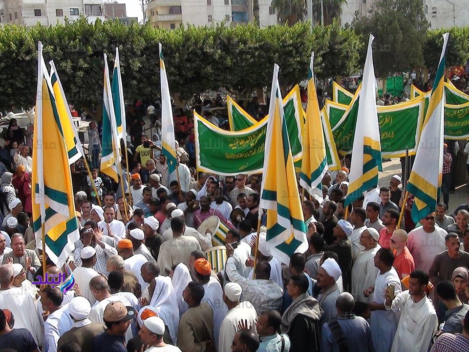 انطلاق مسيرة حاشدة للطرق الصوفية احتفالًا بمولد الدسوقي انطلاق مسيرة حاشدة للطرق الصوفية احتفالًا بمولد الدسوقي