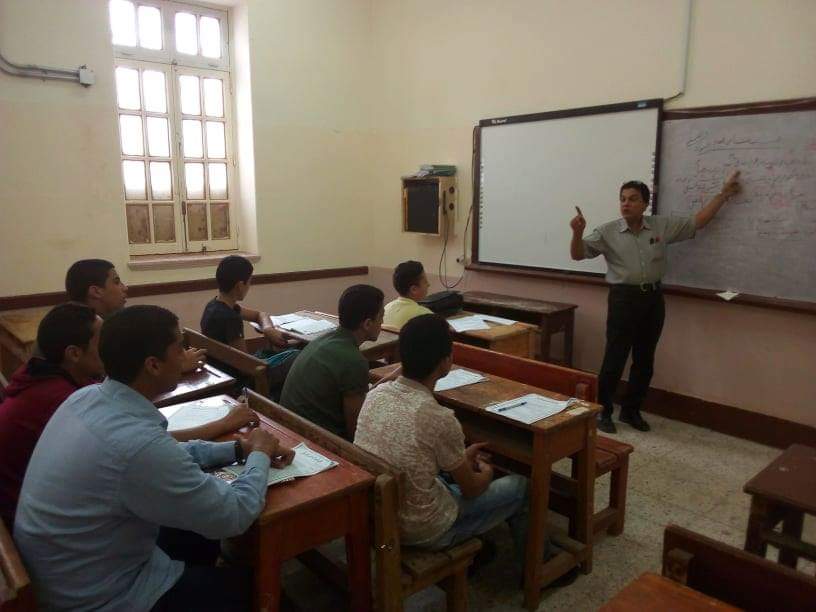 معلمو دمياط يطلقون مبادرة لمكافحة الدروس الخصوصية معلمو دمياط يطلقون مبادرة لمكافحة الدروس الخصوصية