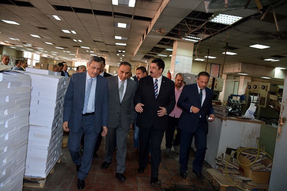 محافظ القليوبية يتفقد مطابع الأهرام التجارية بقليوب