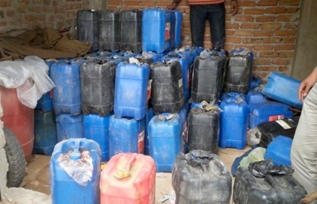 صورة أرشيفية - مواد بترولية