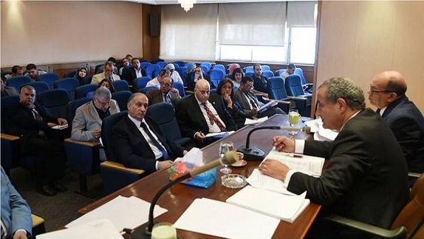 اللجنة الاقتصادية البرلمانية