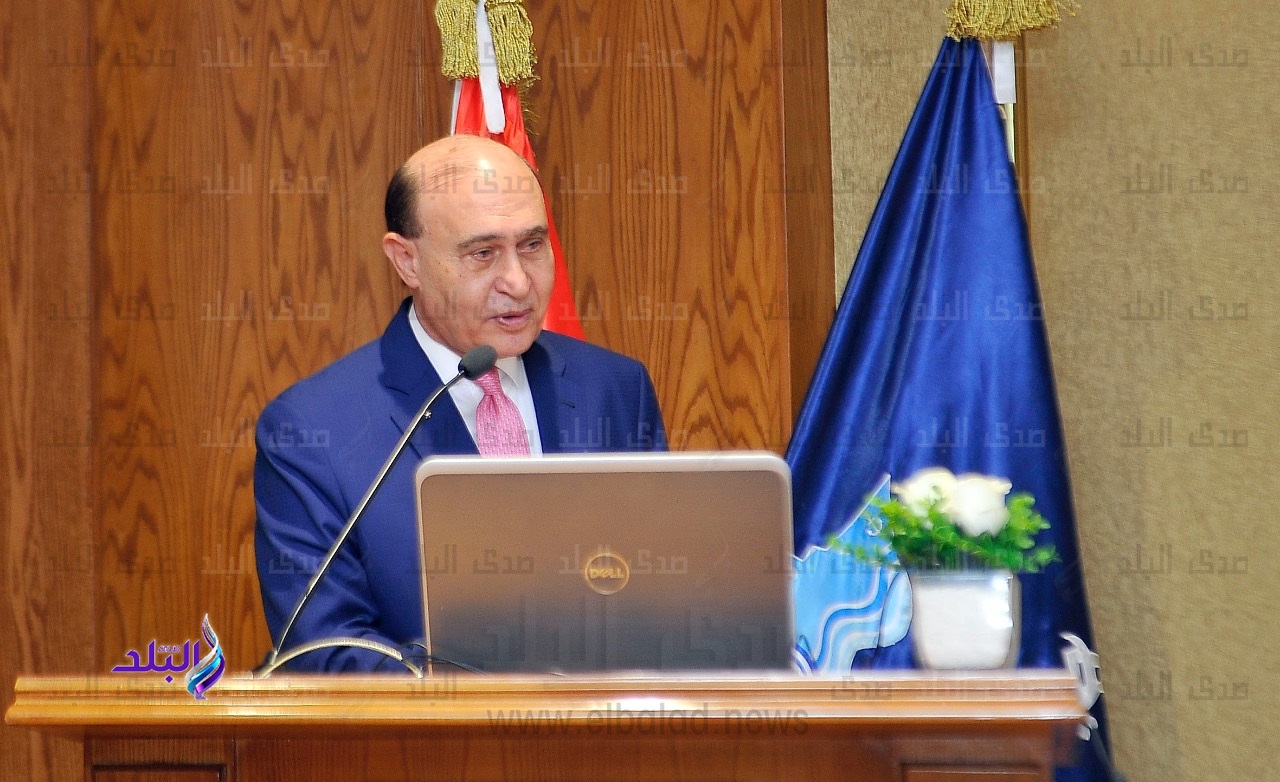 الفريق مهاب مميش رئيس هيئة قناة السويس
