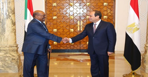 الرئيس عبد الفتاح السيسي ونظيره السودانى
