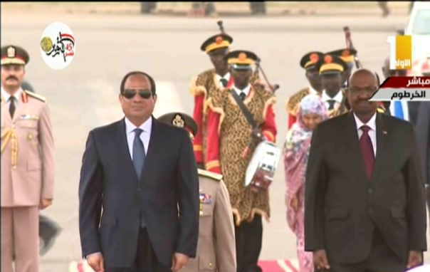 الرئيس عبد الفتاح السيسي ونظيره السودانى