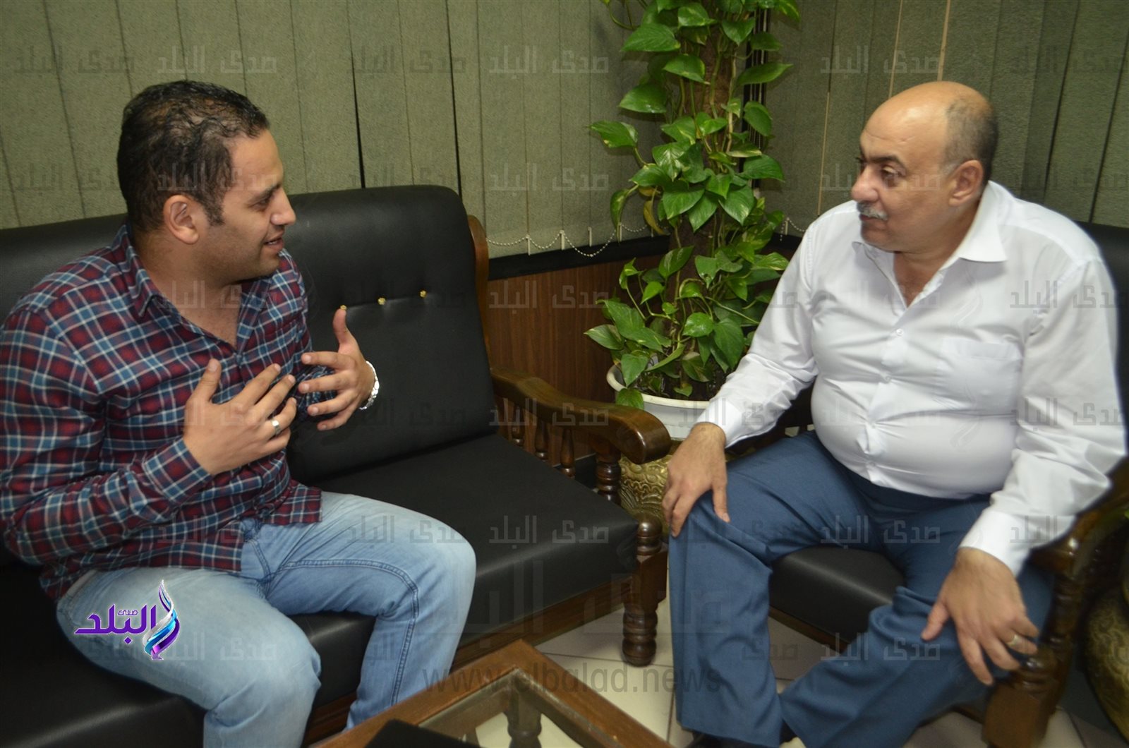 عمرو مدكور مستشار وزير التموين ومحمد صبيح صحفي صدى البلد عمرو مدكور مستشار وزير التموين ومحمد صبيح صحفي صدى البلد