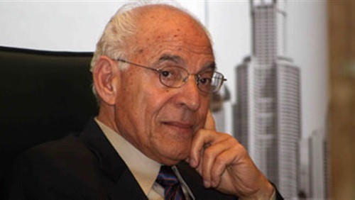 الدكتور فاروق الباز