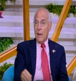 الدكتور فاروق الباز