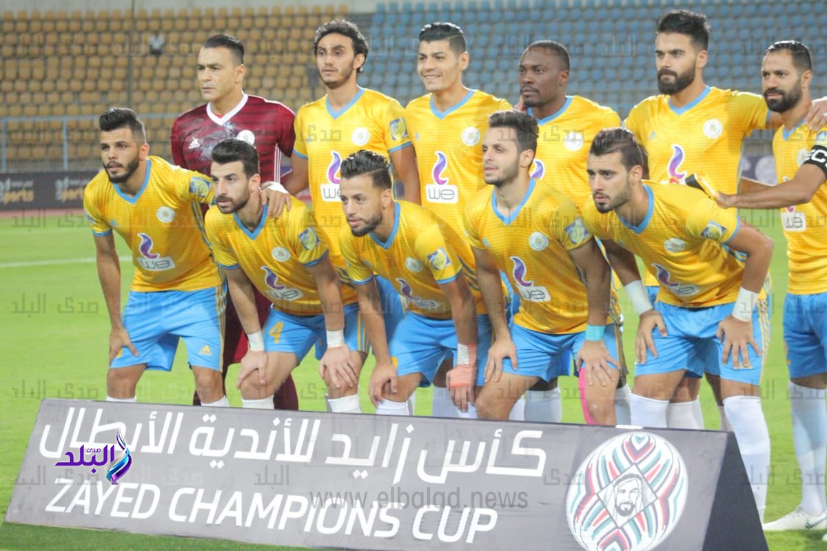 لاعبو الفريق الأول لكرة القدم بنادي الإسماعيلي