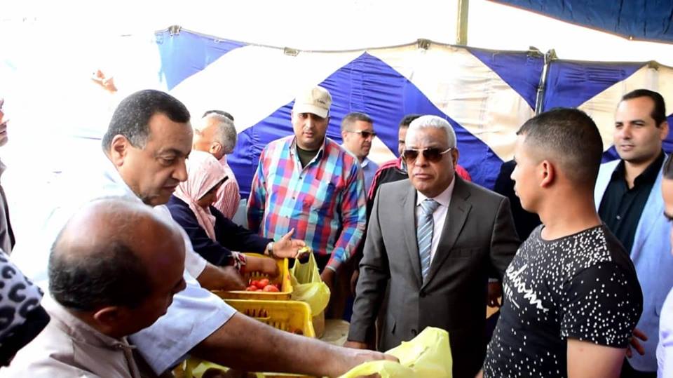 خلال تفقد معرض كلنا واحد  خلال تفقد معرض كلنا واحد