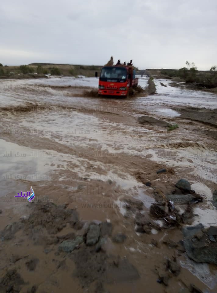 سيول شديدة وأمطار غزيرة تضرب مرسى علم سيول شديدة وأمطار غزيرة تضرب مرسى علم
